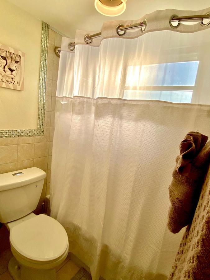 Deluxe Waterfront One Bedroom Apartment With Miami Skyline View, Free Parking 5 Mins Drive To Miami Beach Exteriér fotografie